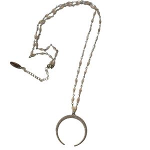 Elegant Silver Crescent Necklace